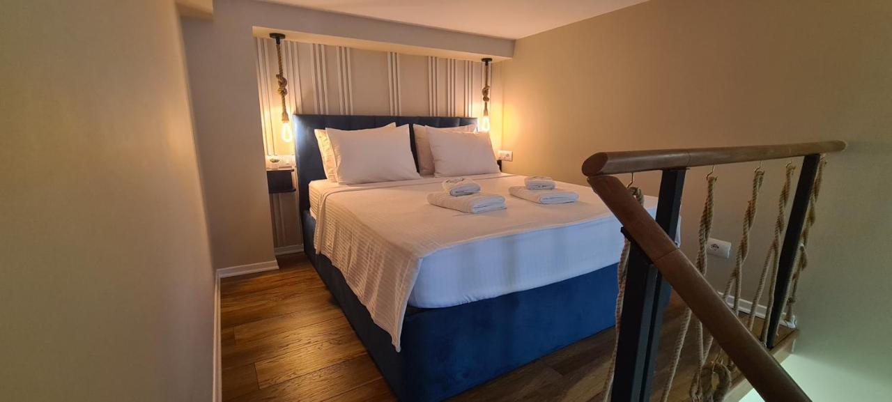 Duplex Rooms Корча Екстер'єр фото
