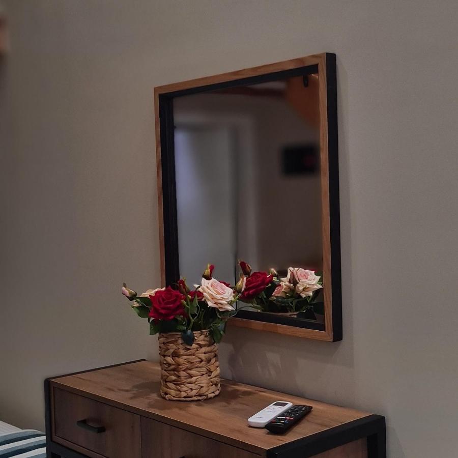 Duplex Rooms Корча Екстер'єр фото